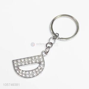 Popular promotional letter D shape zinc alloy keyrings metal key chain