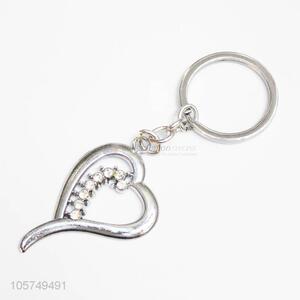 Superior factory heart shape zinc alloy key chains metal keyrings