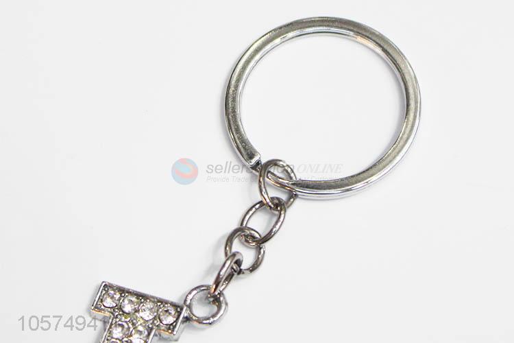 Wholesale low price letter I shape zinc alloy key chains metal keyrings