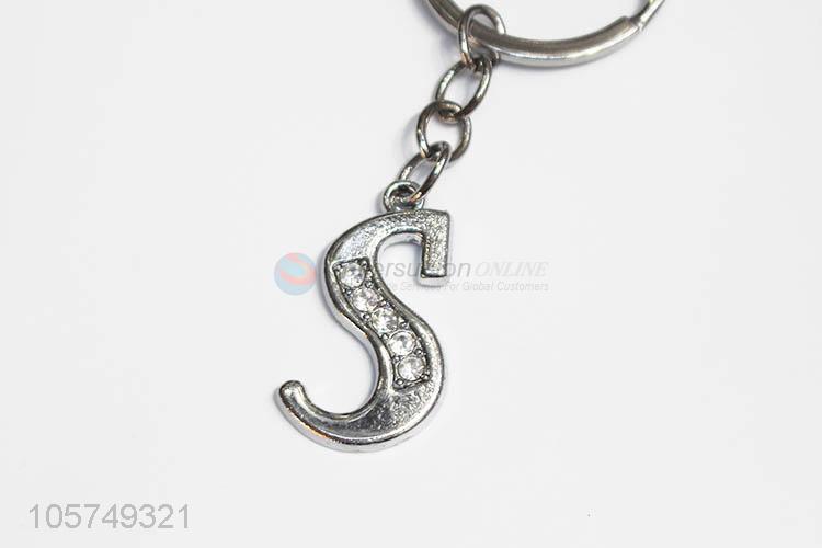 Recent design letter S shape zinc alloy keyrings metal key chain