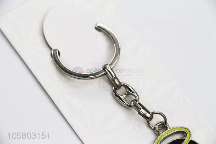 China Factory Zinc Alloy Car Keyring Pendant