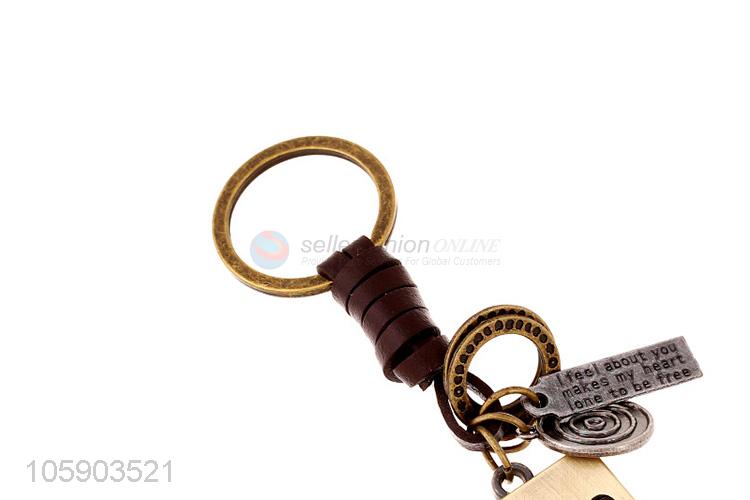 New design personalized alloy pendant retro robot leather key chain