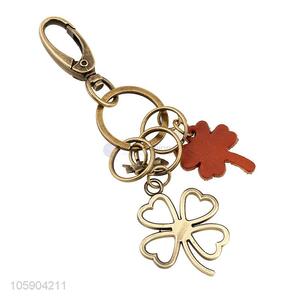 Latest design retro alloy four-leaf clover pendant leather key chain