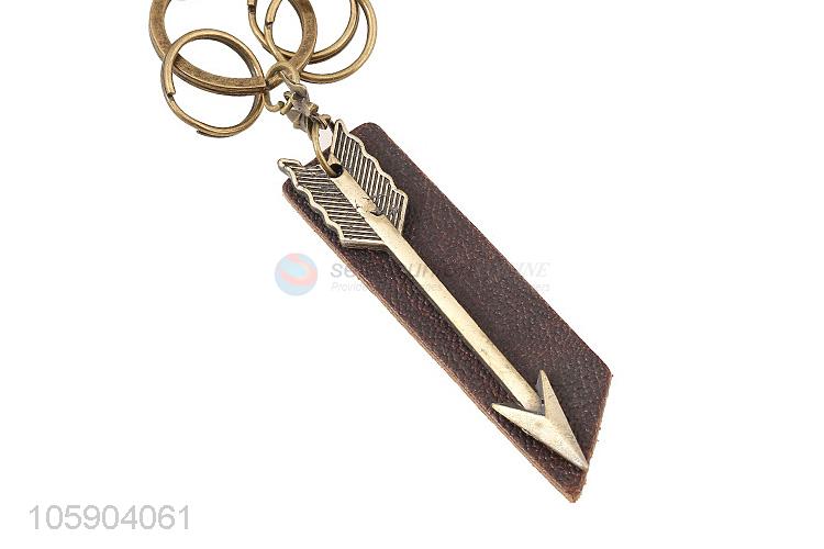 Factory sales weave leather key chain with retro arrow charms