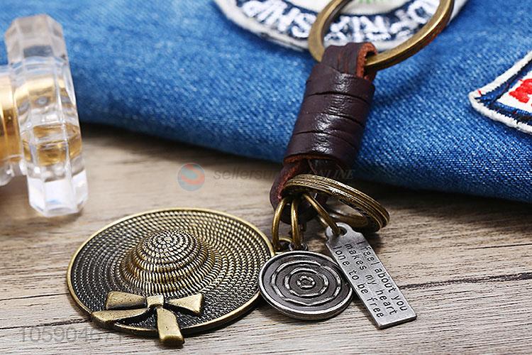 Customized cheap straw hat alloy pendant key chain leather key ring