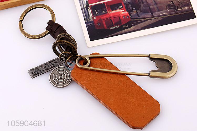 Factory promotional personalized alloy pendant retro safety pin leather key chain