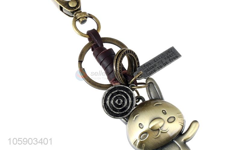 China maker personalized alloy pendant retro rabbit leather key chain