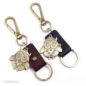 Factory wholesale personalized alloy pendant retro owl leather key chain