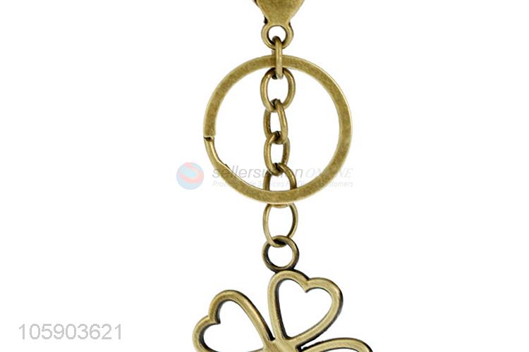 High sales key chain with retro four-leaf clover charms