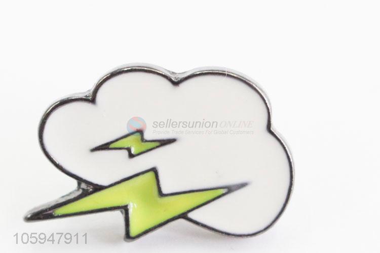 Made In China Wholesale White Clouds and Lightning Shape Brooch