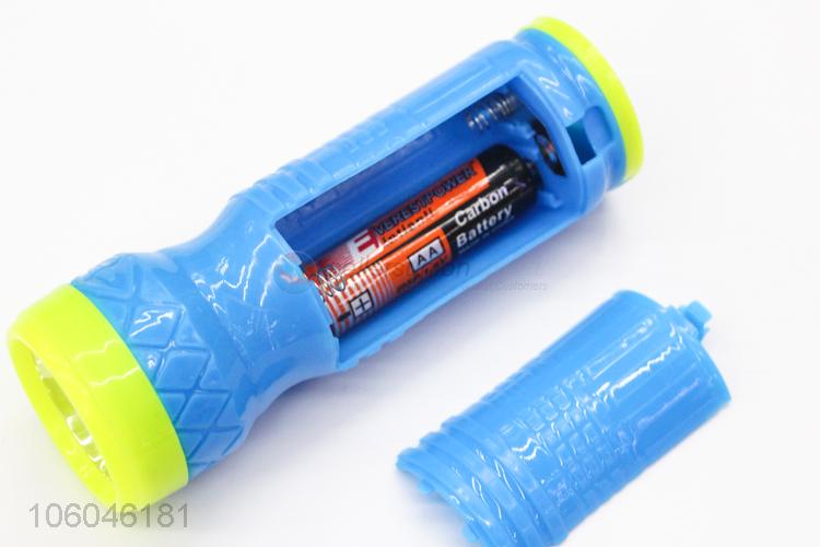 Wholesale portable plastic led flashlight with battery