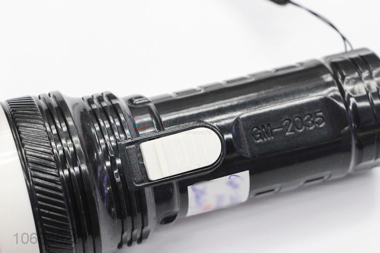 Best selling family use led flashlight with battery