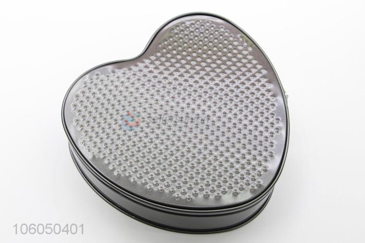 Preseasoned cast iron non-stick heart shape bake pan/scones mold