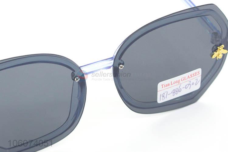 China Wholesale Fashion Women Sun Glasses