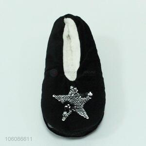 The fashion design christmas pentagram home plush slippers for women