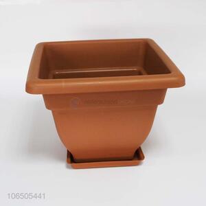 Hot Selling Plastic Flowerpot With Cork Bottom