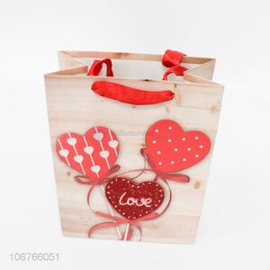 Excellent quality luxury heart printed paper gift bags