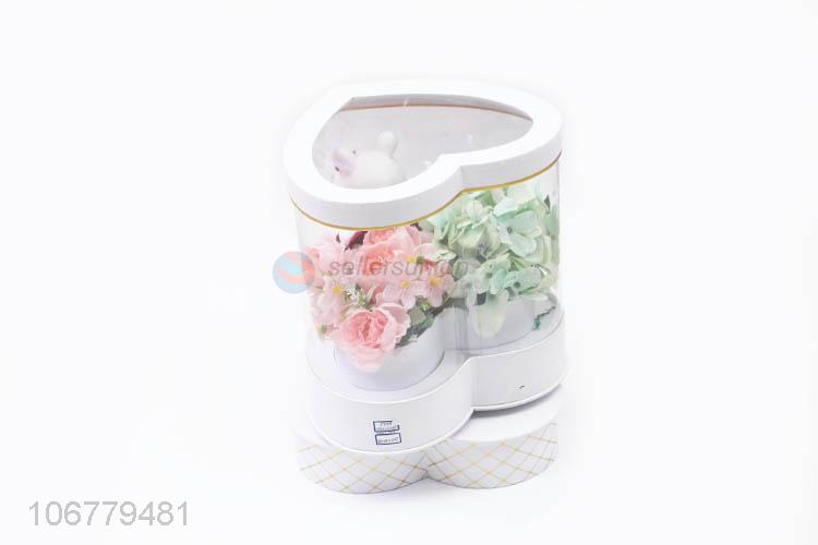 China OEM flower decoration heart shape rotating gift box