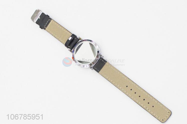 New Style Ladies Watch With PU Watchband