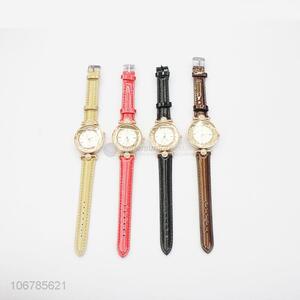 Fashion Ladies Watch With Colorful PU Watchband