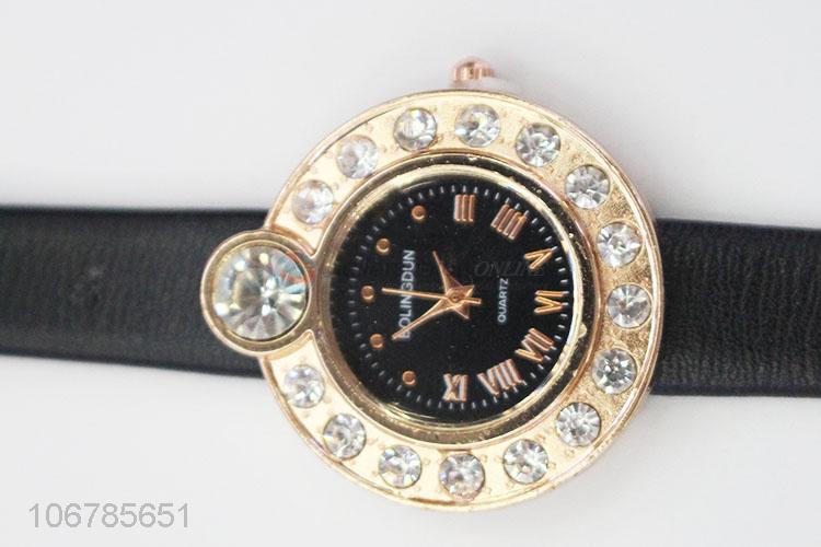 Best Quality Luxury Dial With PU Watchband For Women