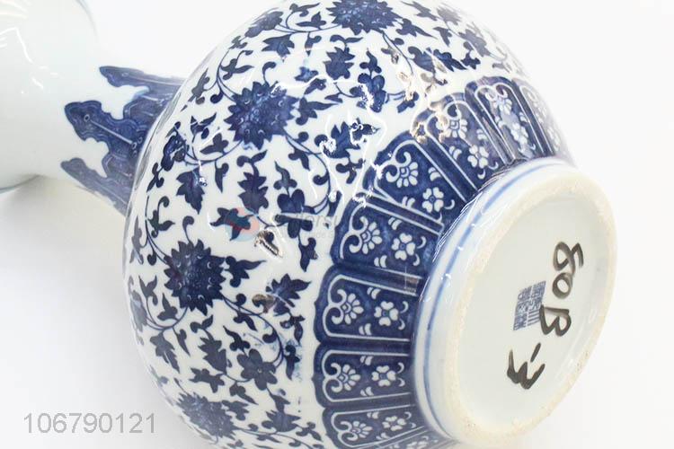 Popular Decorative Crafts Blue And White Porcelain Vase