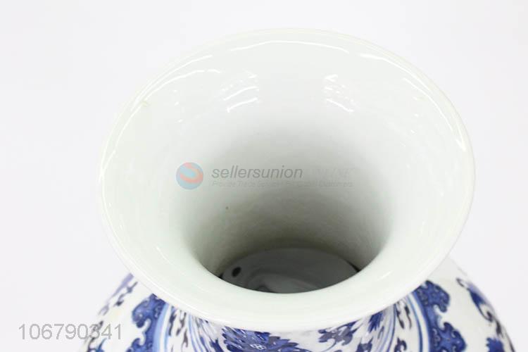 Top Quality Blue And White Porcelain Vase Decorative Crafts