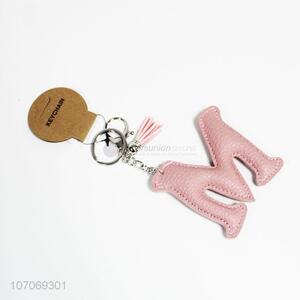 Promotional deluxe pu leather alphabet key chain letter M key chain