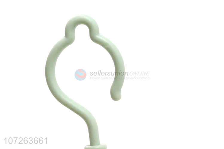 Wholesale Portable Plastic Travel Hanger Best Clothes Rack