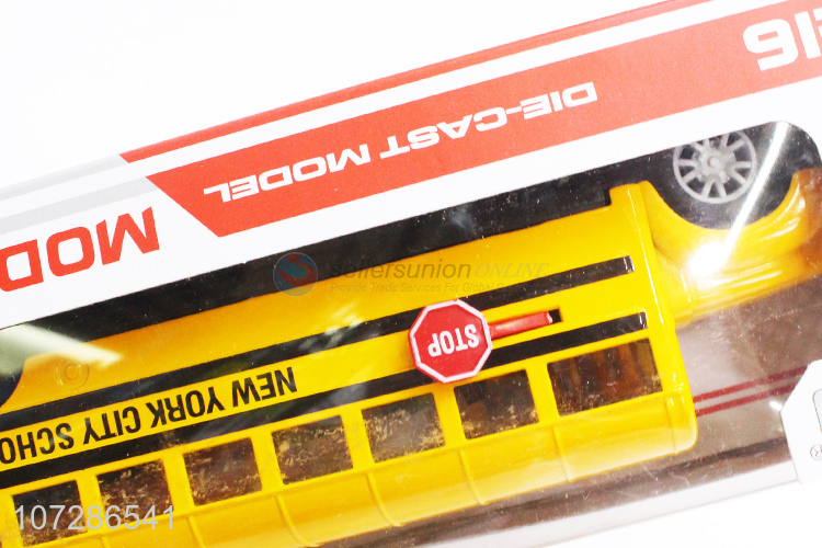 Best Sale 1:16 Scale Alloy Simulation School Bus Toy Vehicle