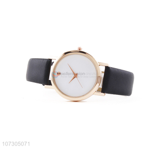 Latest PU Watchband Watches Wrist Watch For Women