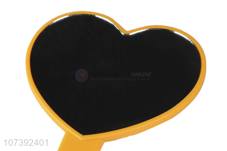 Promotion Price Heart Shape Plastic Portable Handheld Mirror