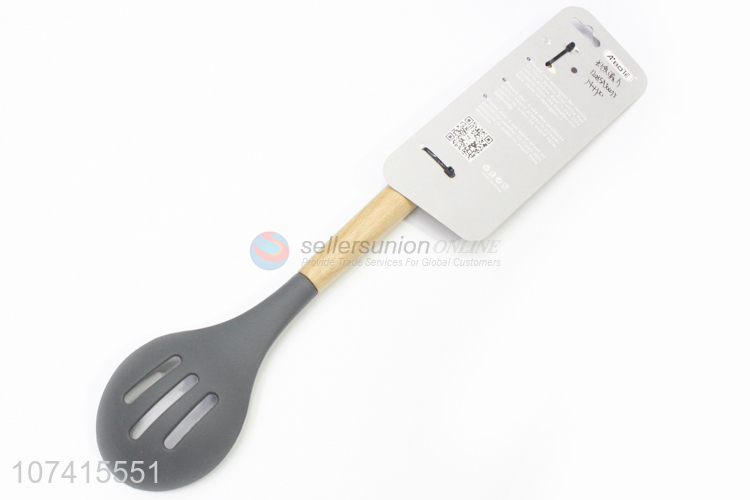 New Product Kitchenware Wooden Handle Silicone Small Leakage Ladle