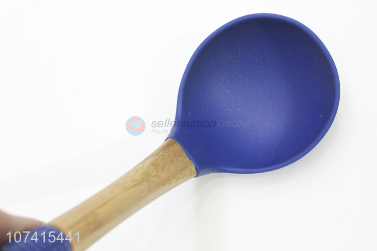 New Arrival Kitchen Supplies Cooking Tool Best Silicone Soup Ladle