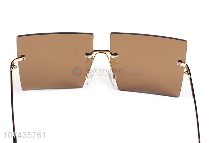 Attractive design rimless lens women sun glasses uv 400 sunglasses