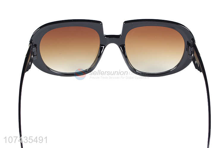 Fashion design uv 400 women sunglasses outdoor protective sunglass