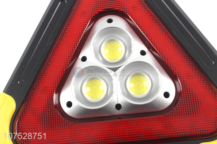 Unique Design Multi-Functional Triangle Warning Work Light Solar Camping Light