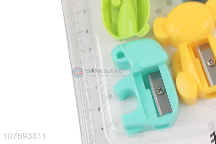 Most popular animal shape plastic pencil sharpener for children