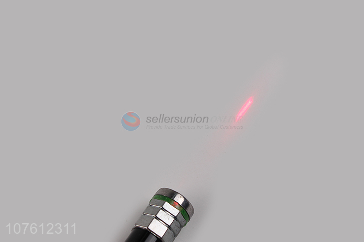 Factory price 3 in 1 red laser pointer pen mini aluminum flashlight with caraniner