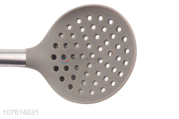 Wholesale cookware stainless steel handle silicone mesh strainer kitchen skimmer