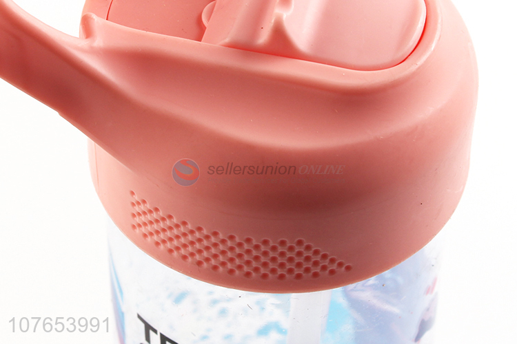 Personalized eco-friendly food grade plastic water bottle with straw