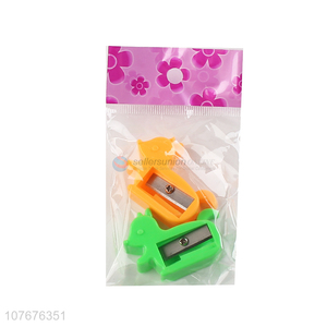 Premium quality student stationery fox shape plastic pencil sharpener