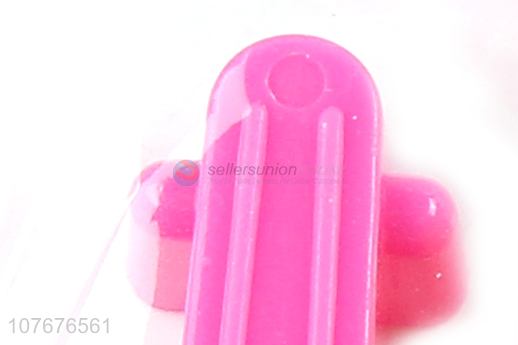 Low price school stationery guitar shape plastic pencil sharpener