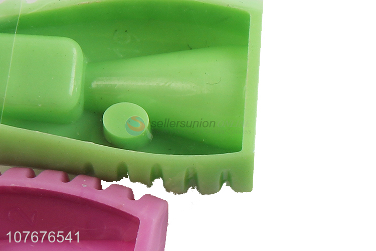 Promotional popular student stationery plastic pencil sharpener