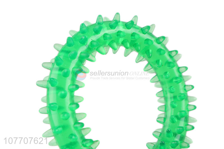 Hot sale fluorescent green thorn circle chewing pet interactive toy