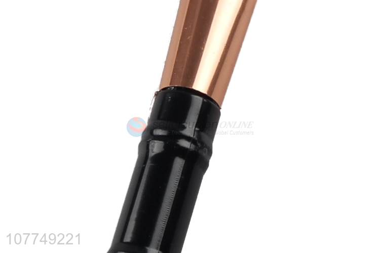 High quality professional cosmetic concealer brush highlight brush