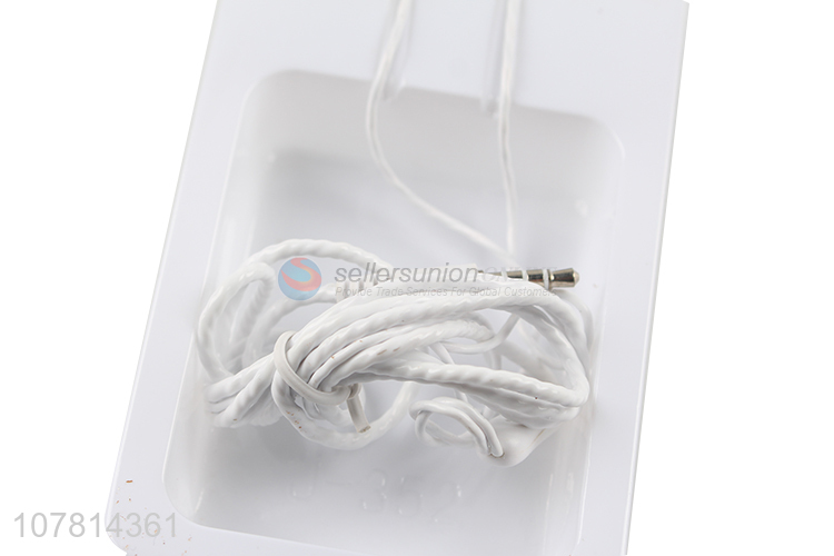 New fashion style universal in-ear bass headphones