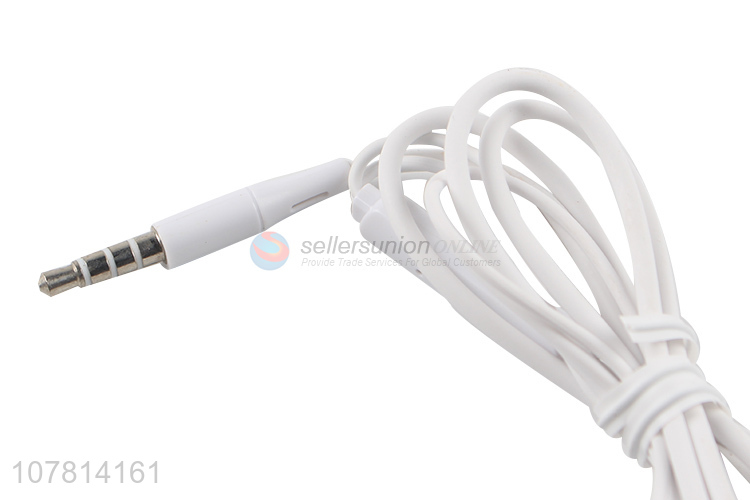 Factory wholesale white wired in-ear bass headphones