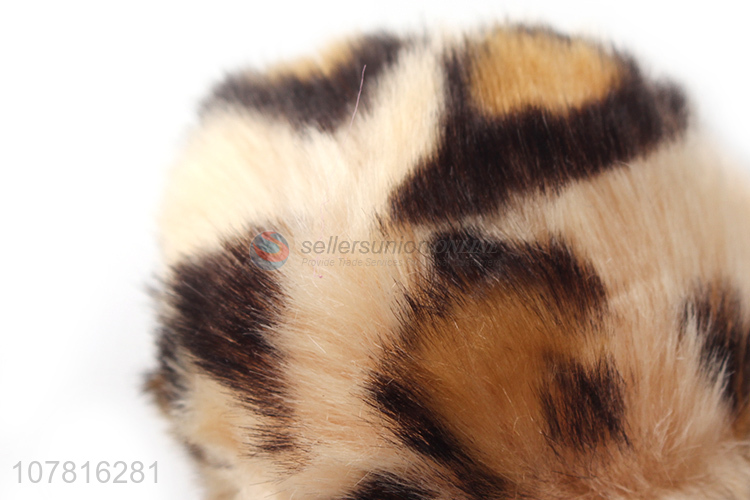 Factory direct sales leopard grain furry ball key chain