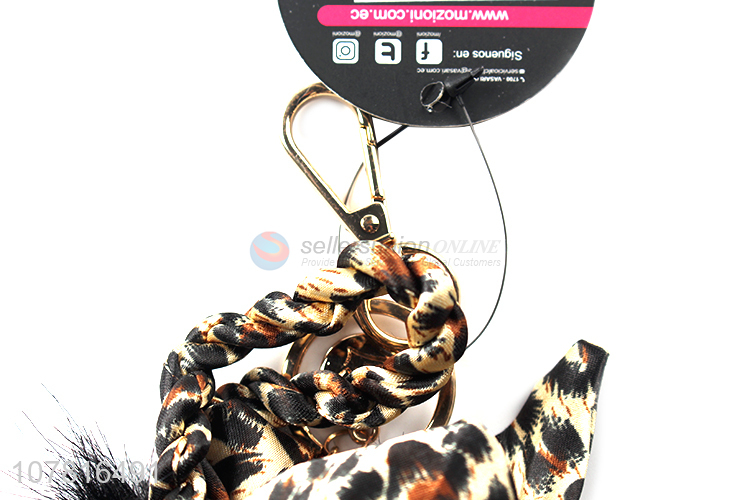 Hot product soft leopard grain furry keychain for decoration